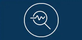 Weißes Lupen-Symbol vor dunkelblauem Hintergrund
